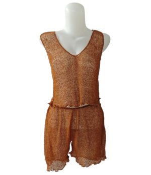 Setelan rajut transparan (sheer) singlet V-neck dan celana pendek (short pant) cokelat emas, beach lounge set.
