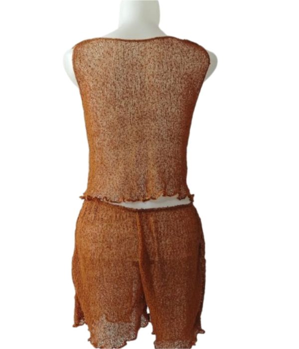 Setelan rajut transparan (sheer) singlet tanpa lengan dan celana pendek (short pant) cokelat emas, dilihat dari belakang, beach lounge set.